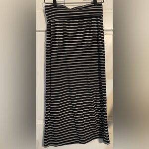042 OGL Black and White Striped Maxi Skirt